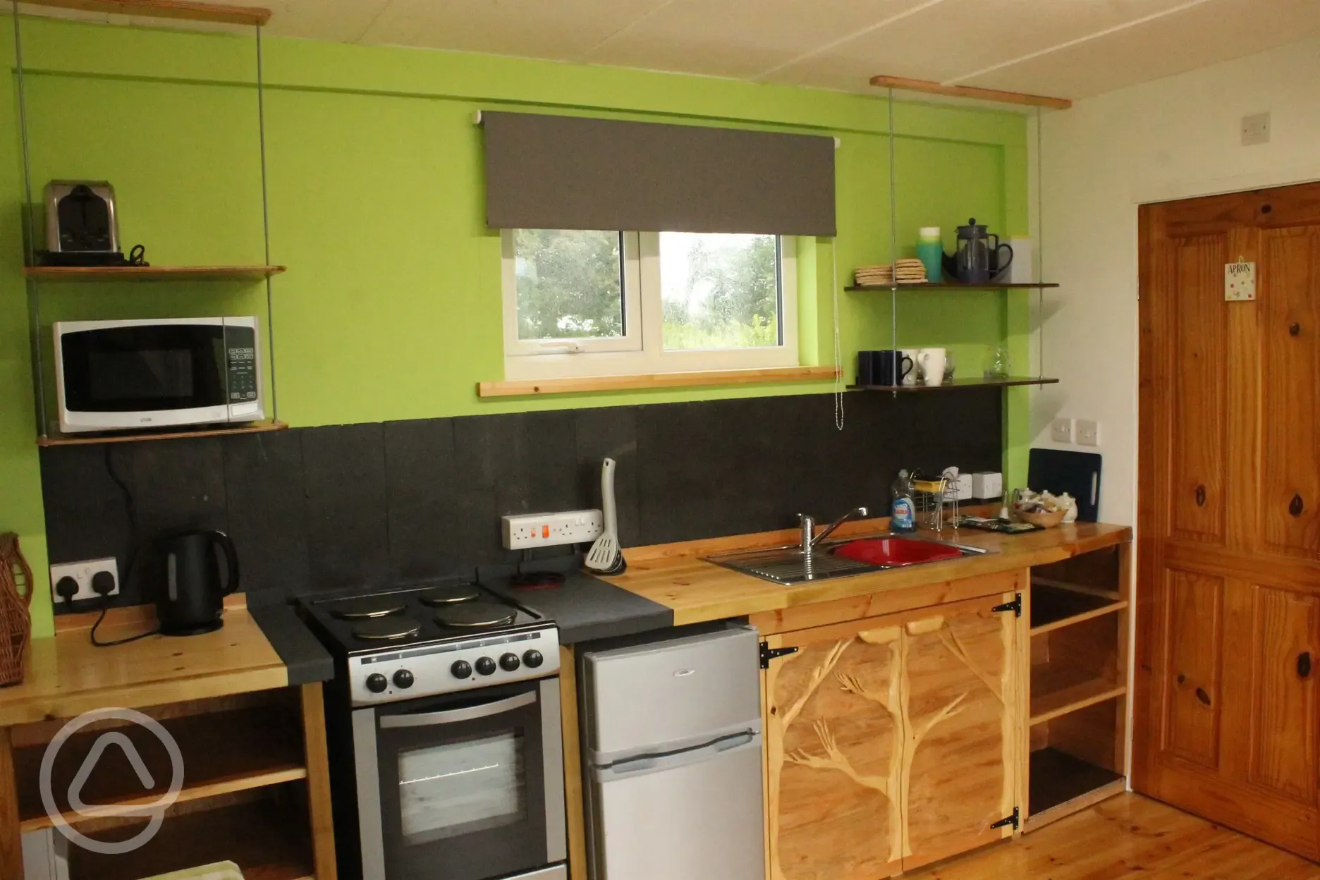 Hedgerow shepherd's hut interior