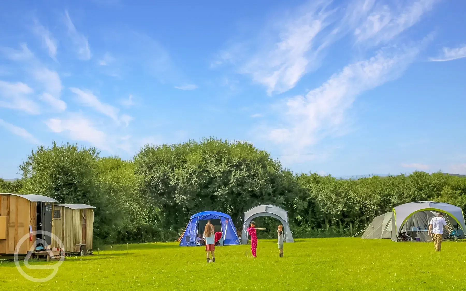 Non electric grass tent pitches