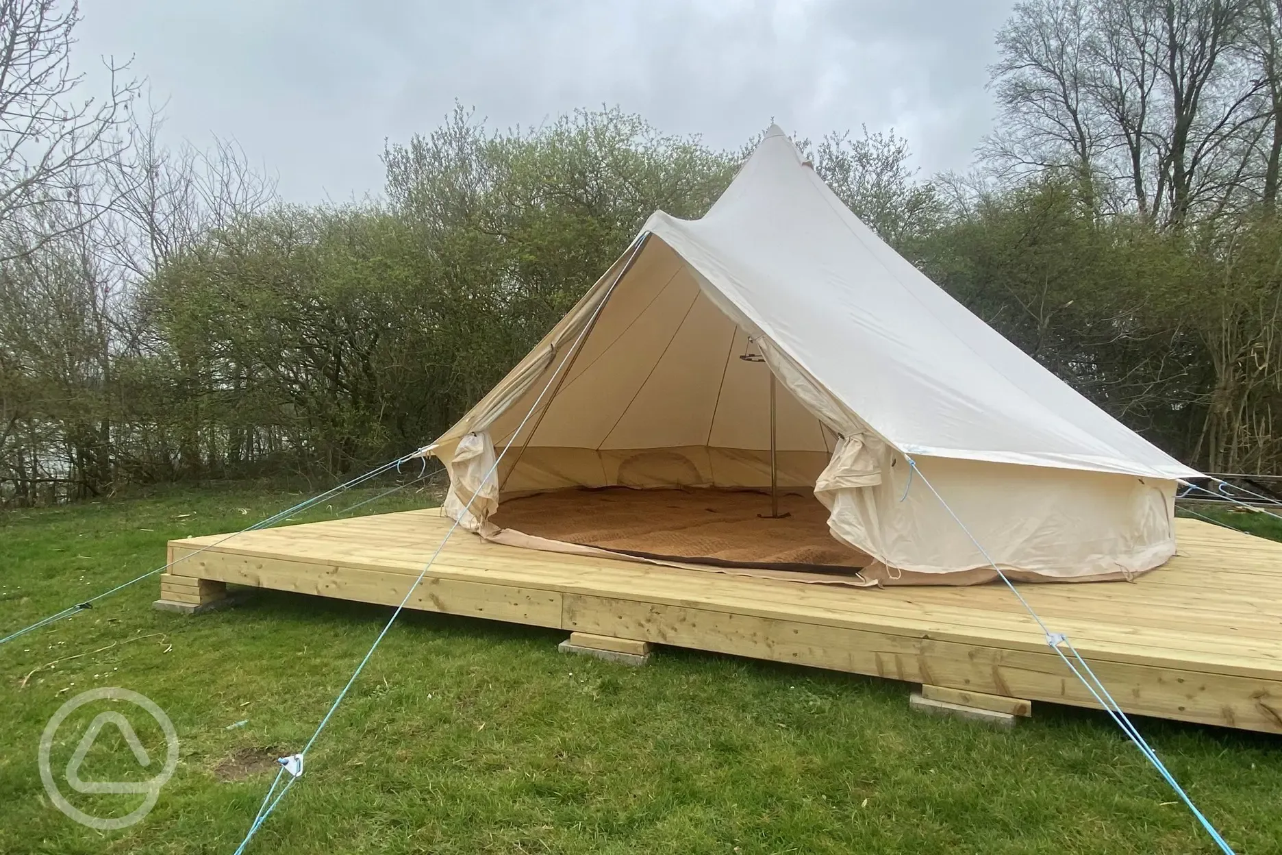 Bell tent