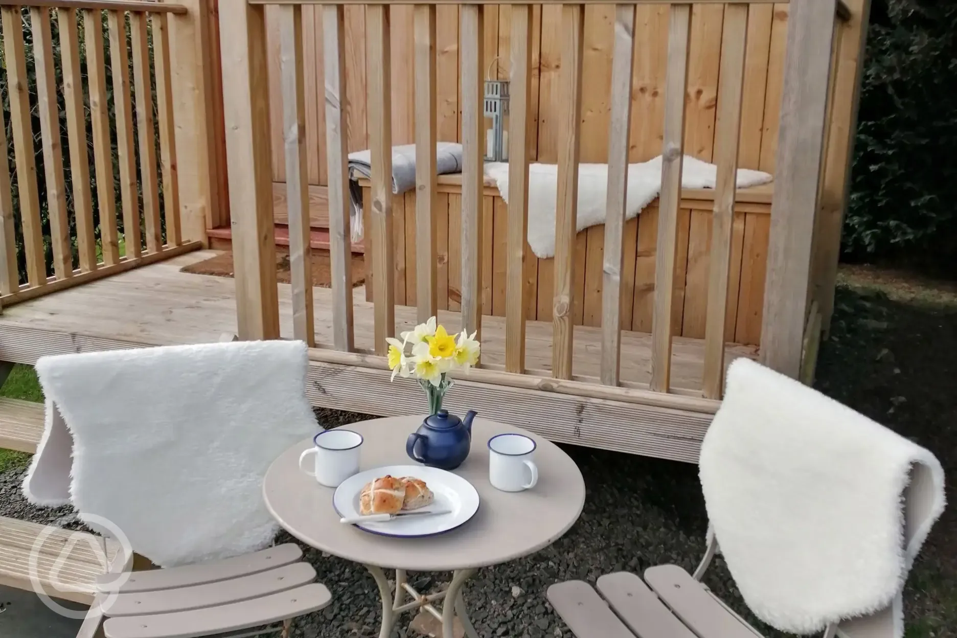 The Shepherd's hut outdoor seating area