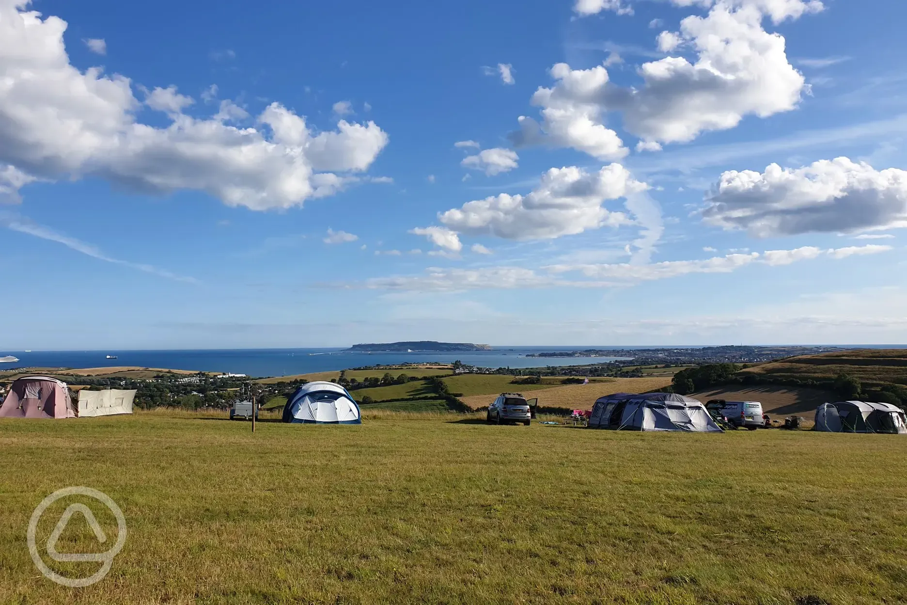 Non electric grass tent pitches 