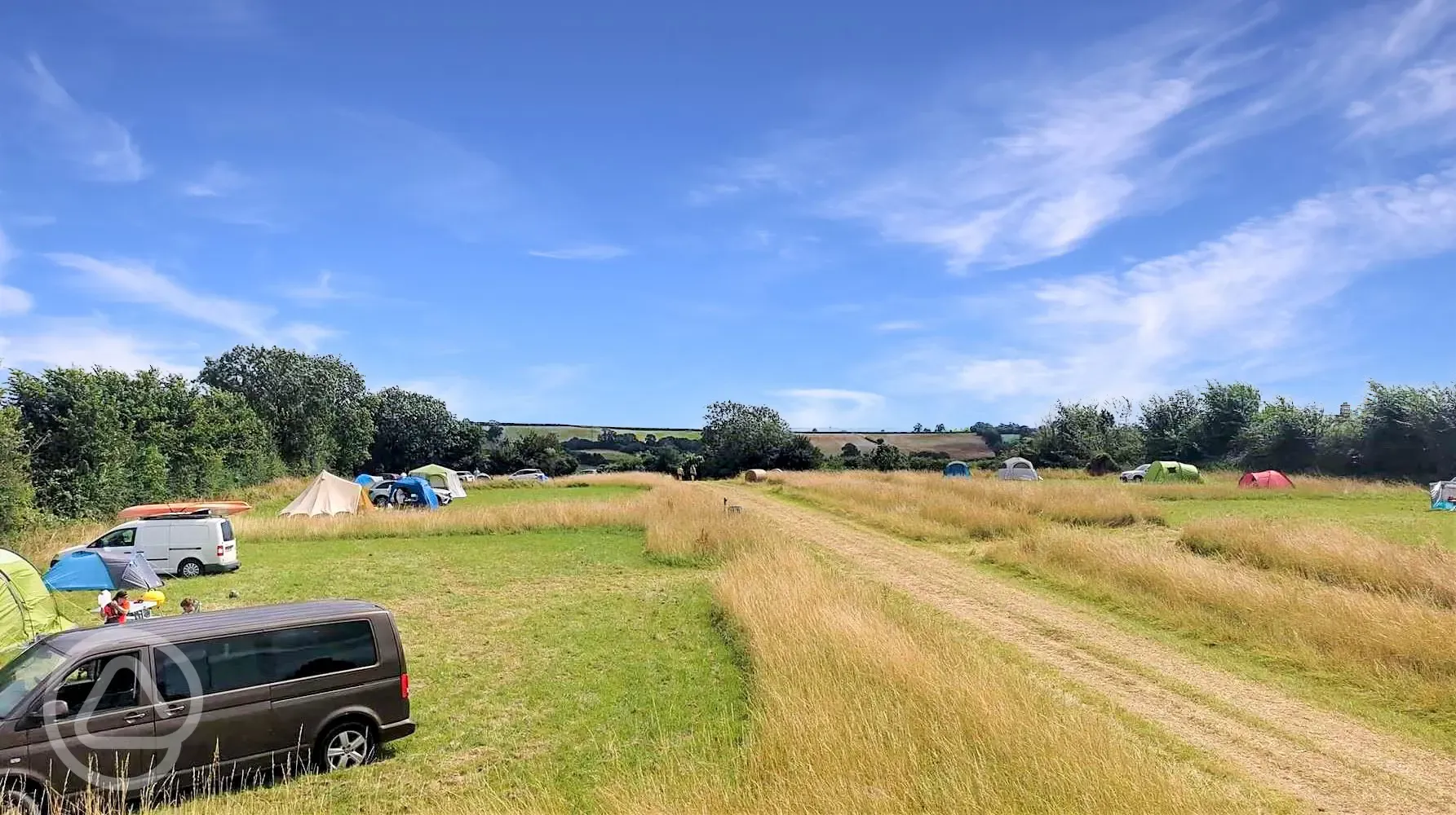 Non electric grass tent pitches