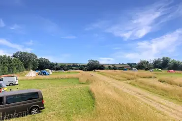 Non electric grass tent pitches
