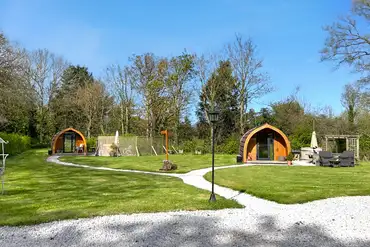 The Paddock Pods at Homeland with path access and private hot tubs