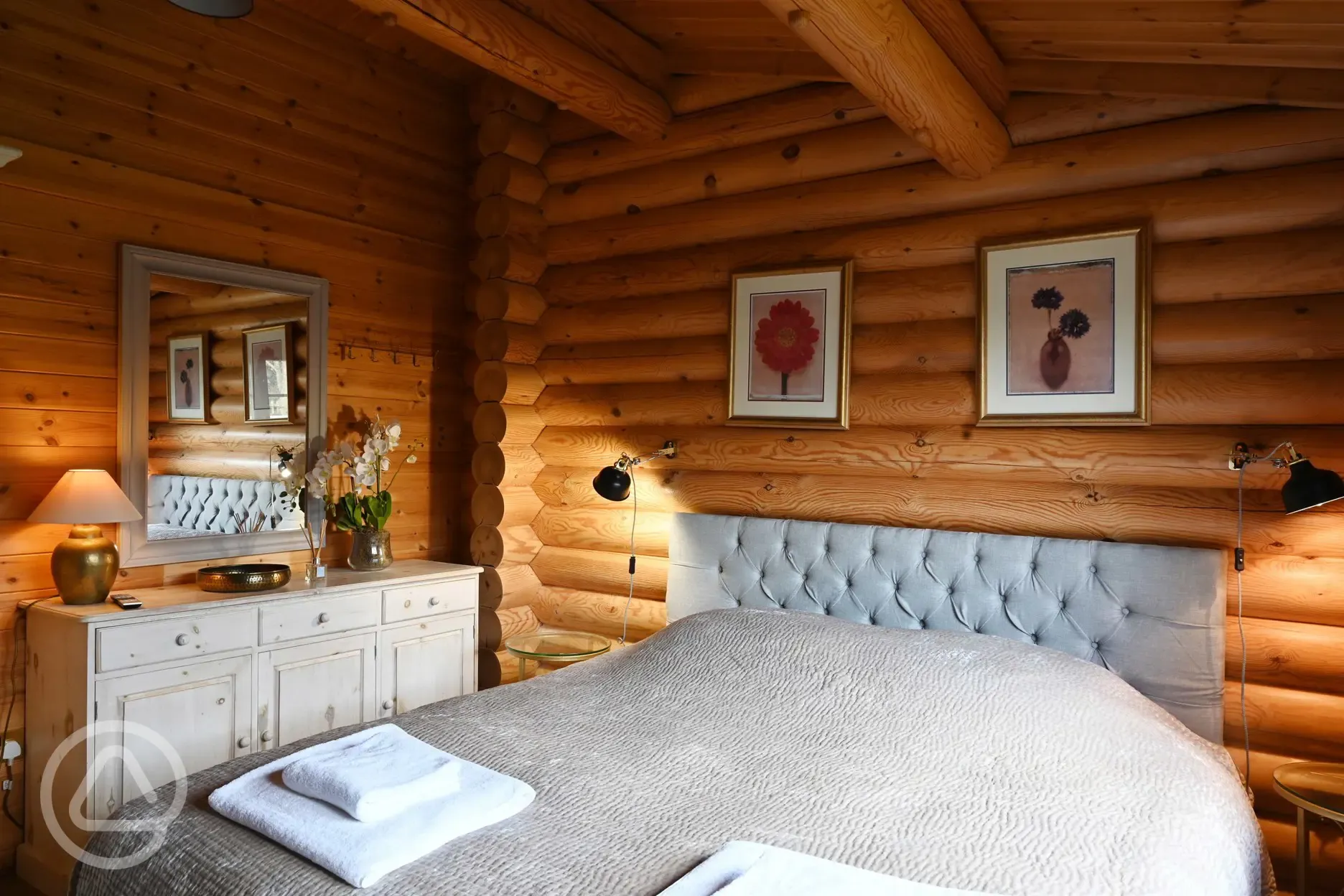 Oak log cabin