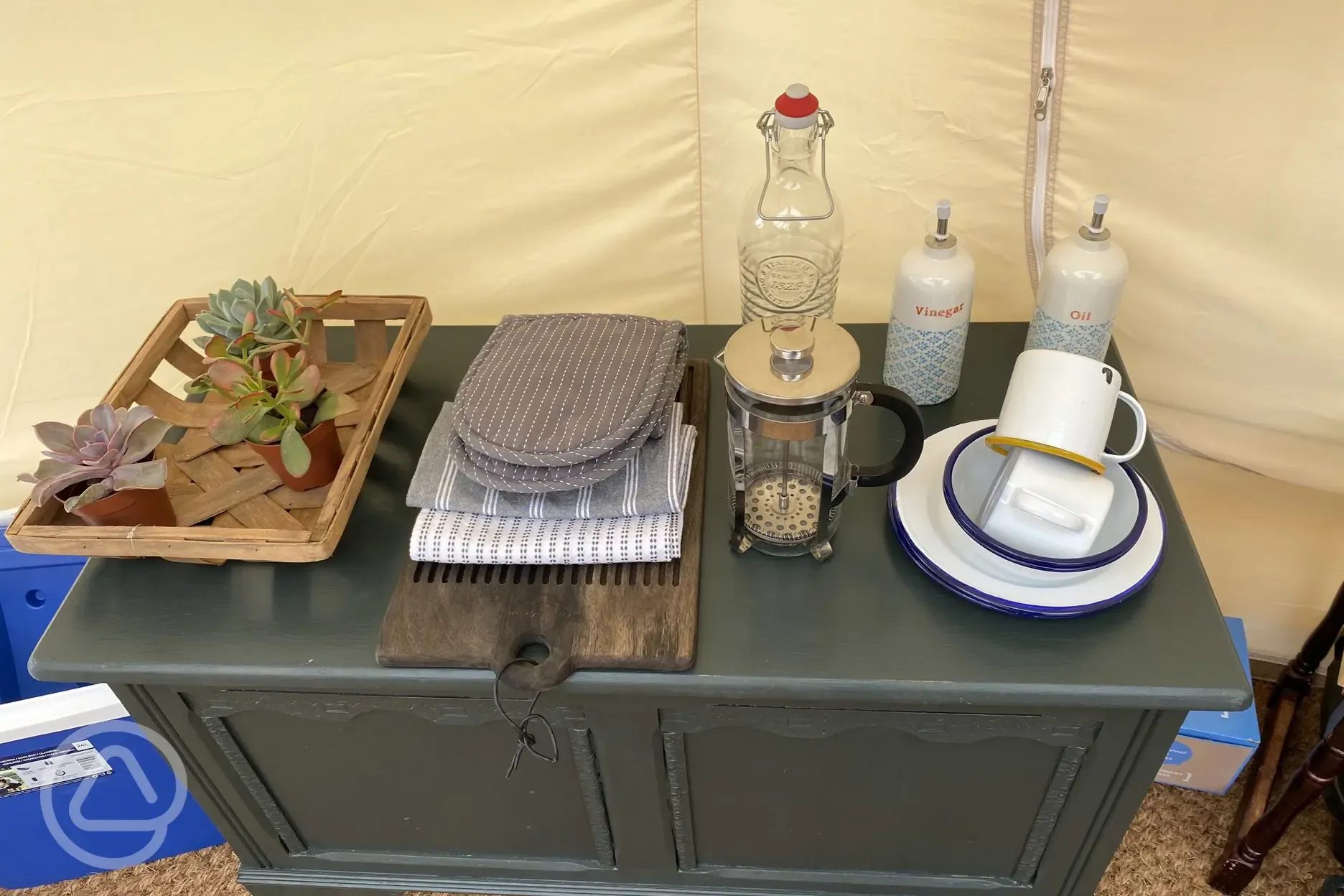 Bell tent amenities 