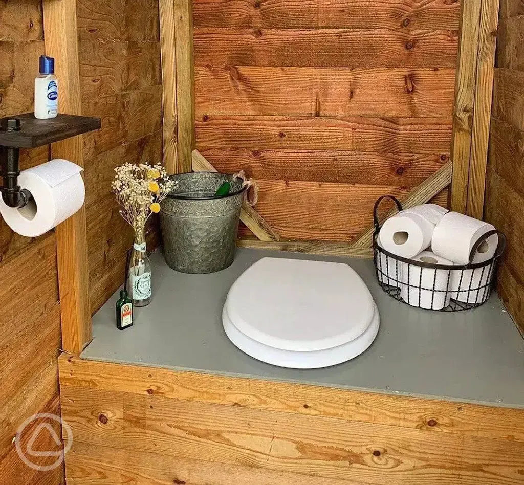 Compost toilet