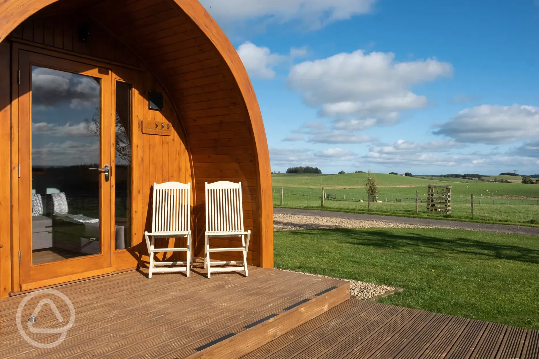Willow glamping pod 