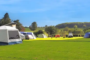 Non electric grass tent pitches 