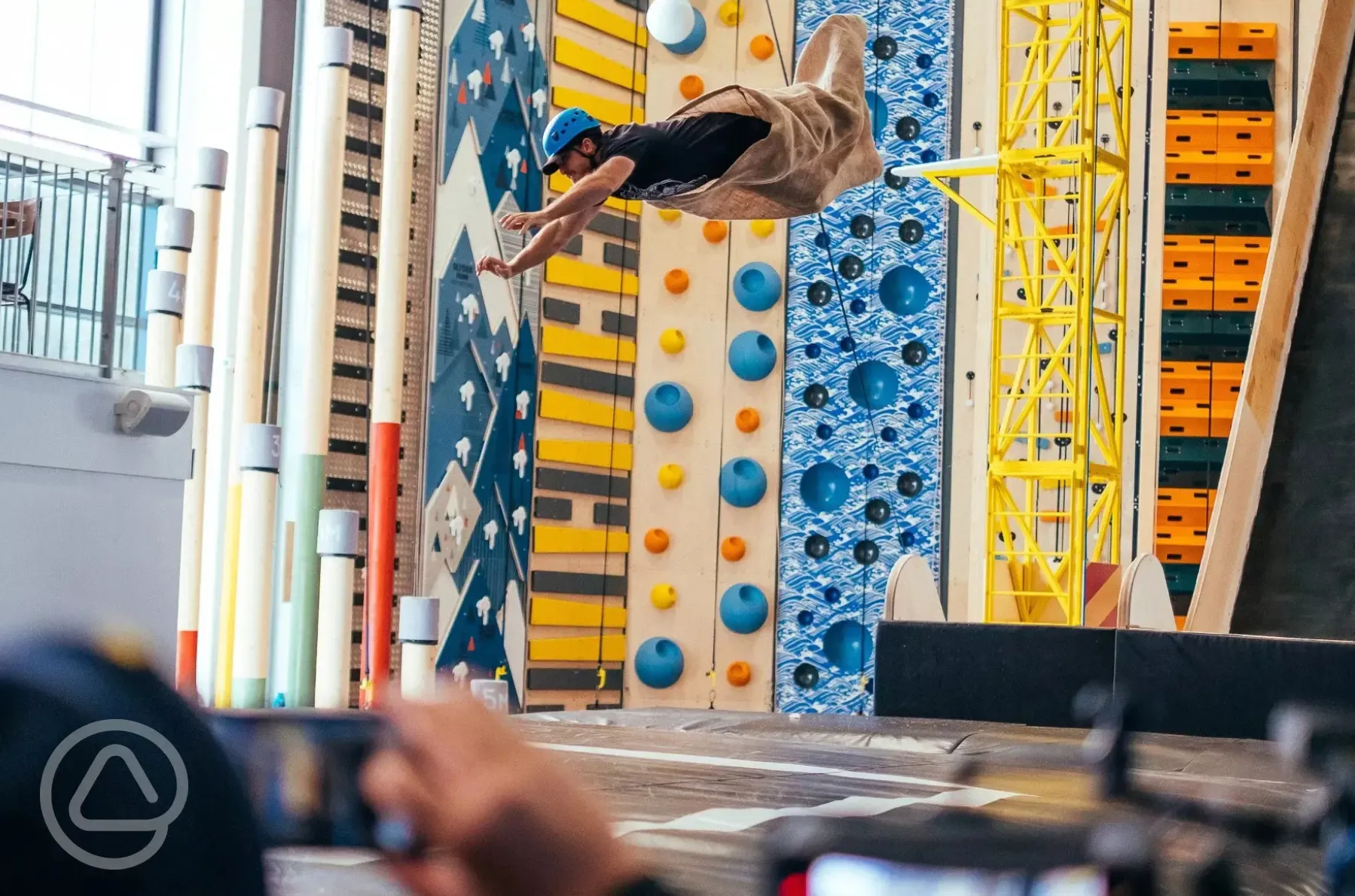 Indoor adrenaline drop (up to 1 hour sessions, extra cost) Indoor adrenaline drop (up to 1 hour sessions, extra cost)