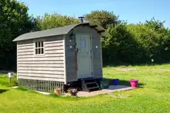Shepherd's hut