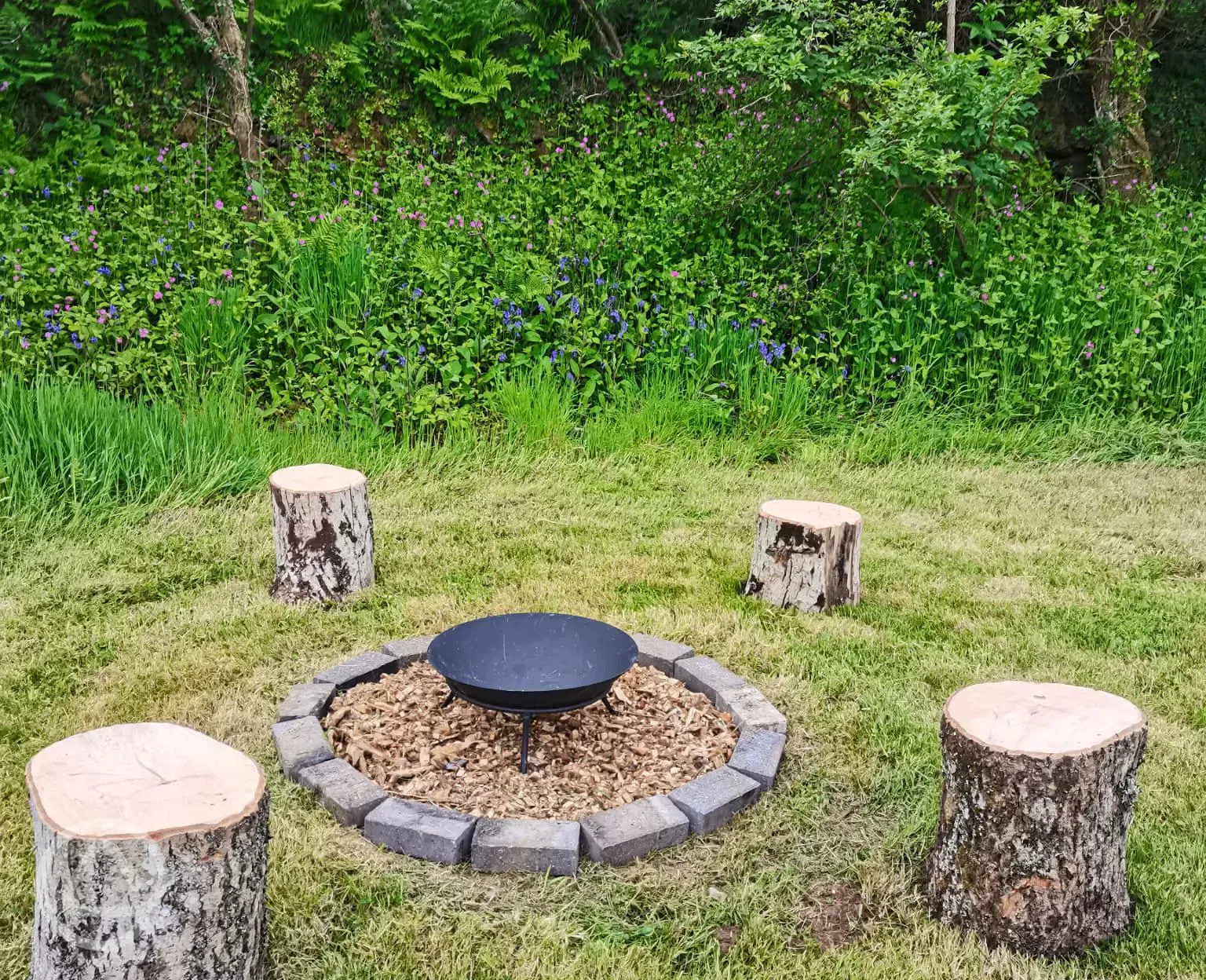 Non electric grass pitches private fire pits