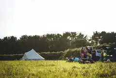 Non electric grass tent pitches