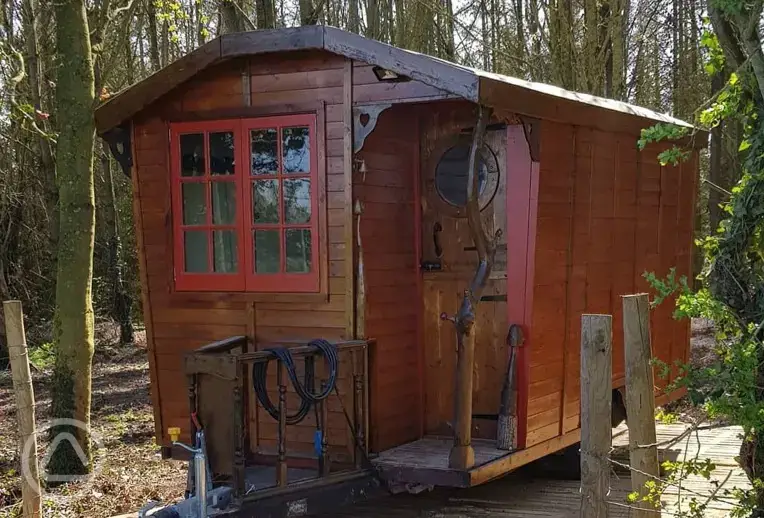 Shepherd's hut