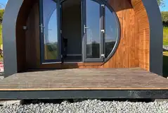 Edw glamping pod with hot tub (six person pod)