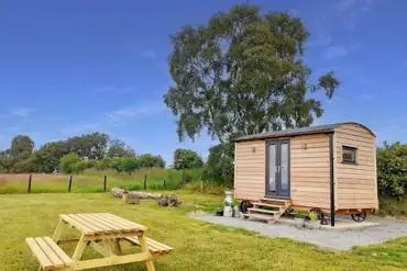 Shepherd's hut at Cae Main 