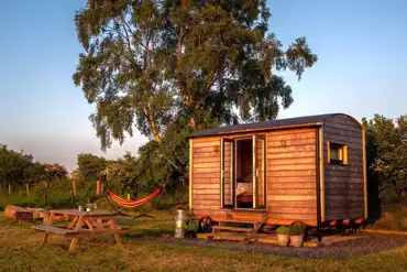 Shepherd's hut