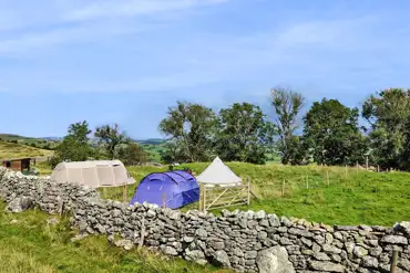 The Top Meadow Bell Tent and Camping