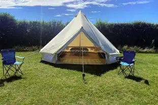 Field House Campsite, Driffield, East Yorkshire (6.2 miles)