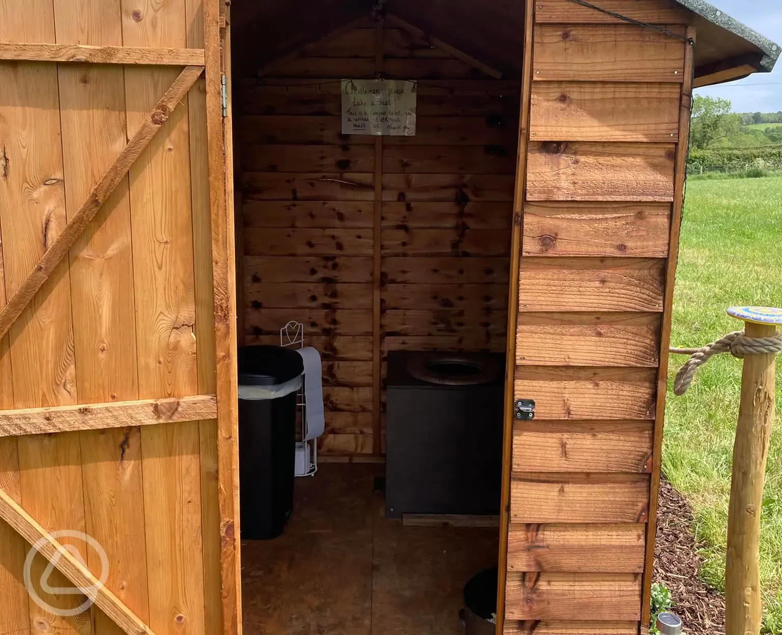 Compost toilet