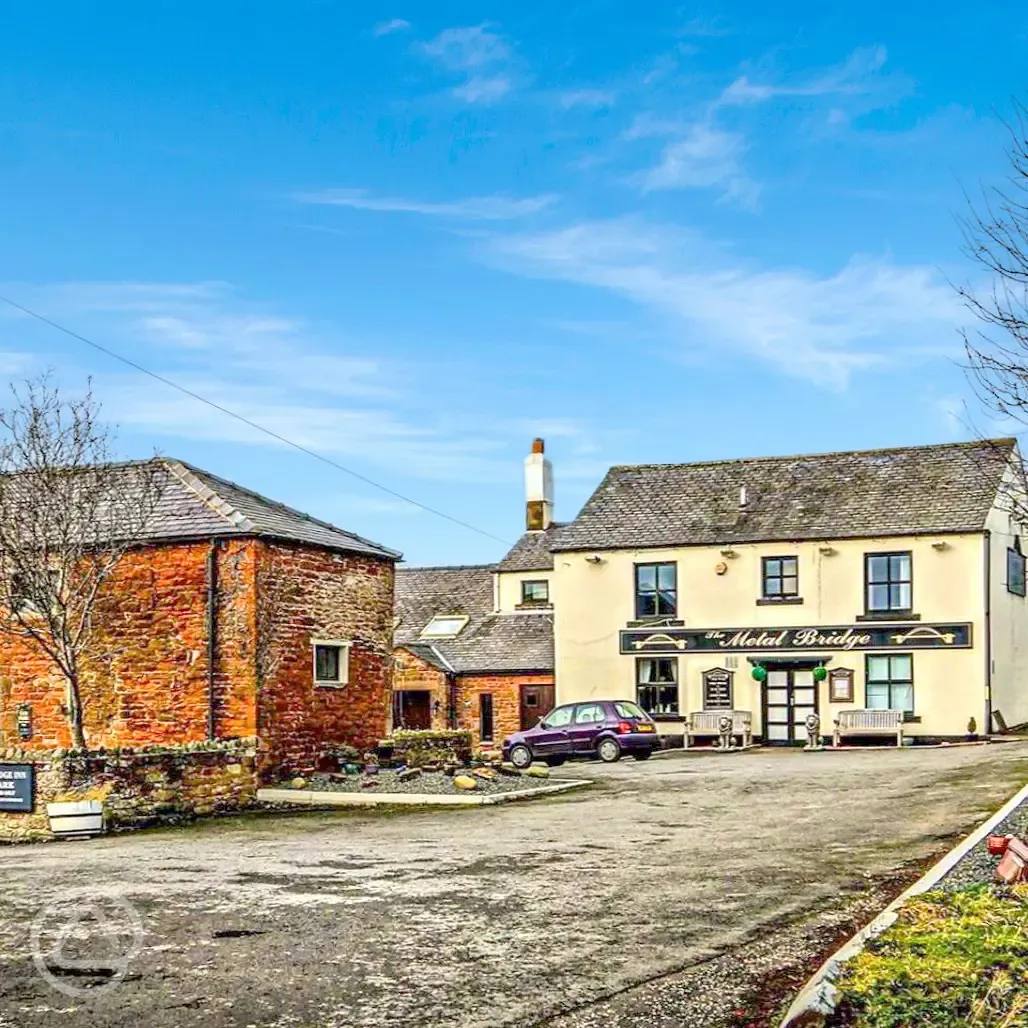 The Metal Bridge Inn