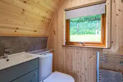 Camping pod ensuite