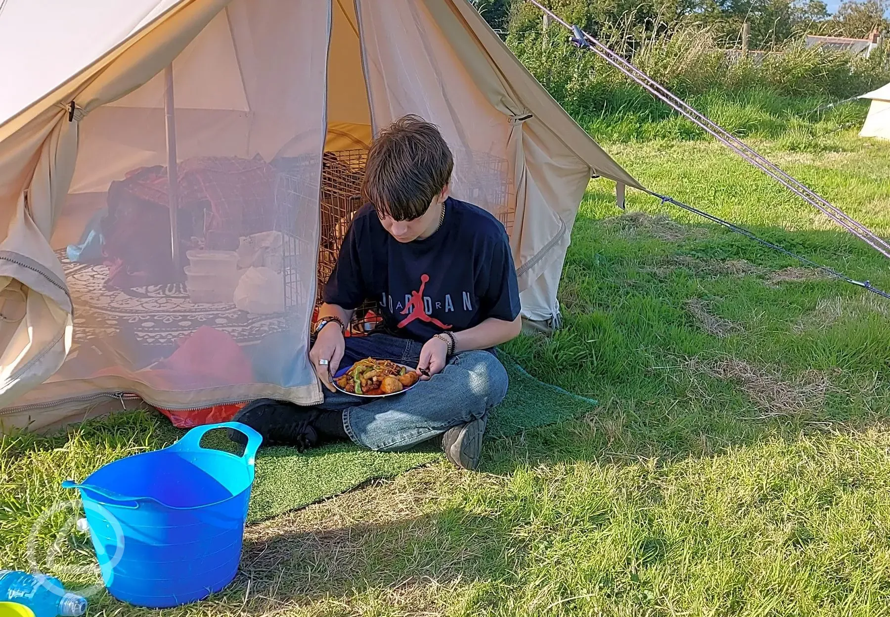 Family friendly bell tent 