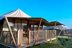 Safari tent