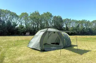 Chanctonbury View Camping at Gallops Farm, Findon, Worthing, West Sussex