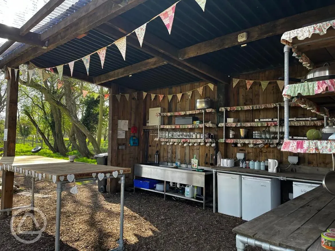 Outdoor kitchen