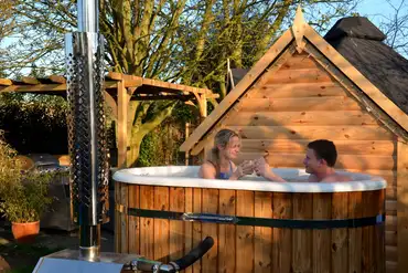 Wild Thyme cabin with hot tub
