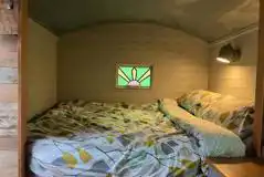 Pippin shepherd's hut interior Pippin shepherd's hut interior