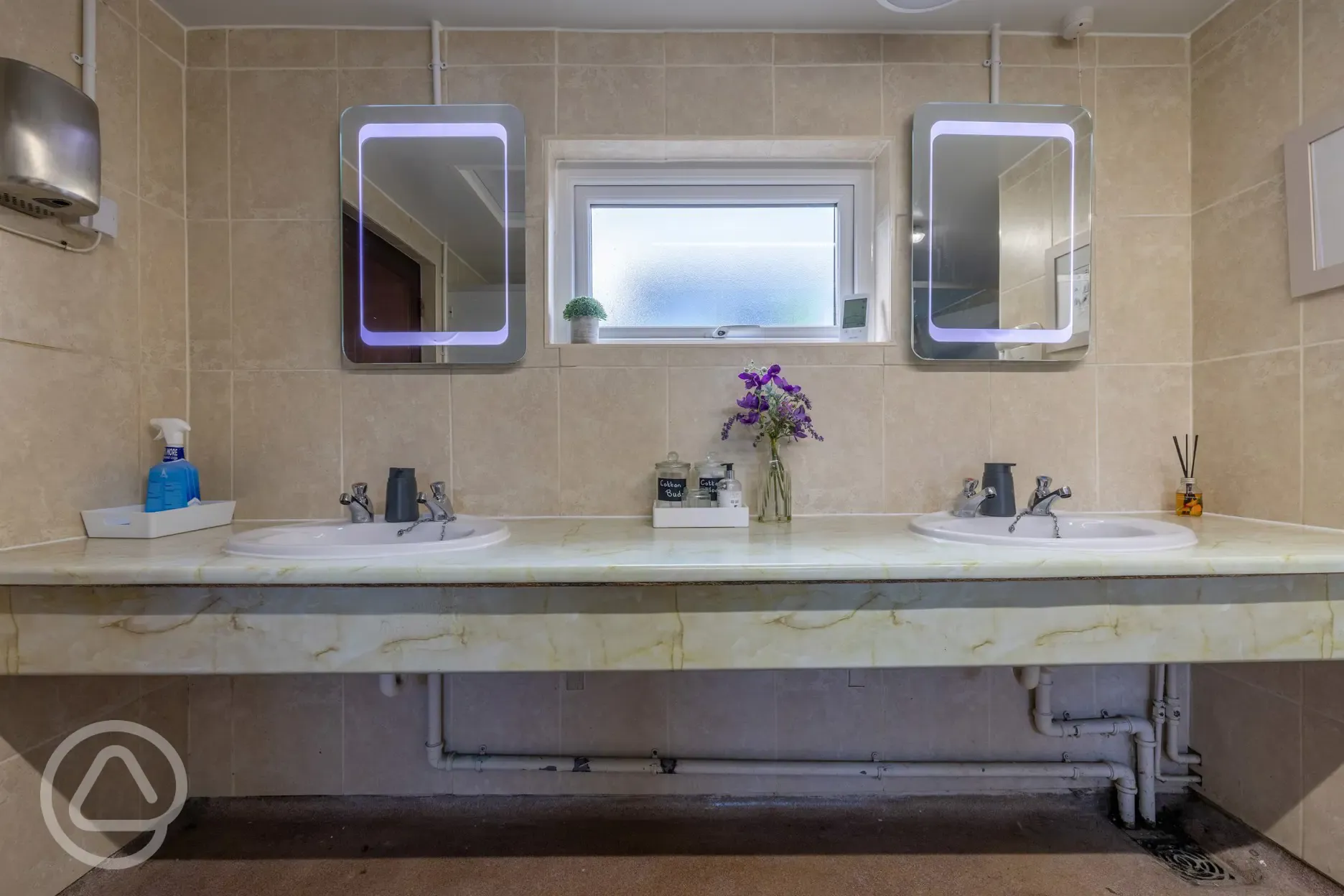 Sinks in the other facility building