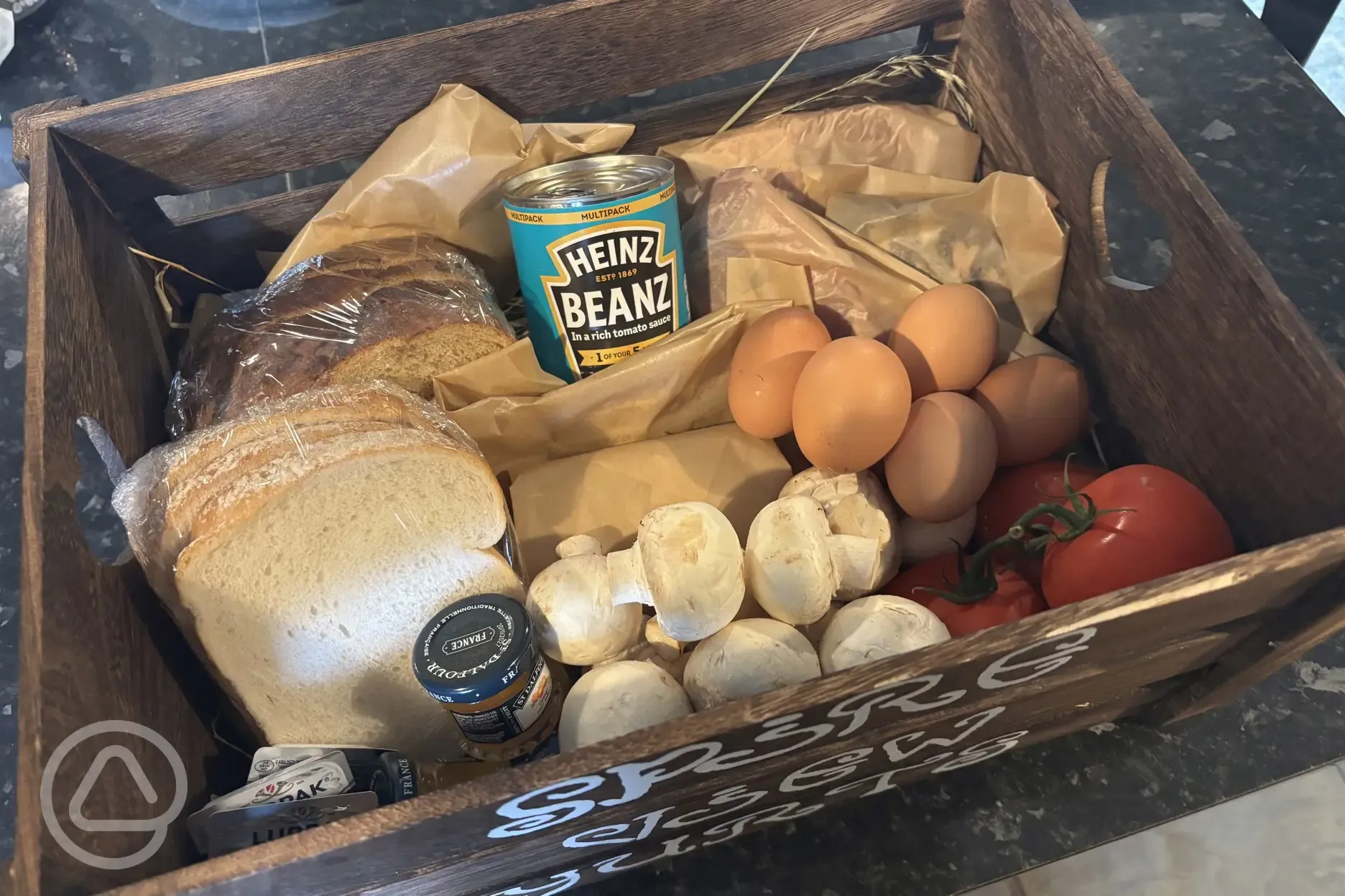 Breakfast hamper