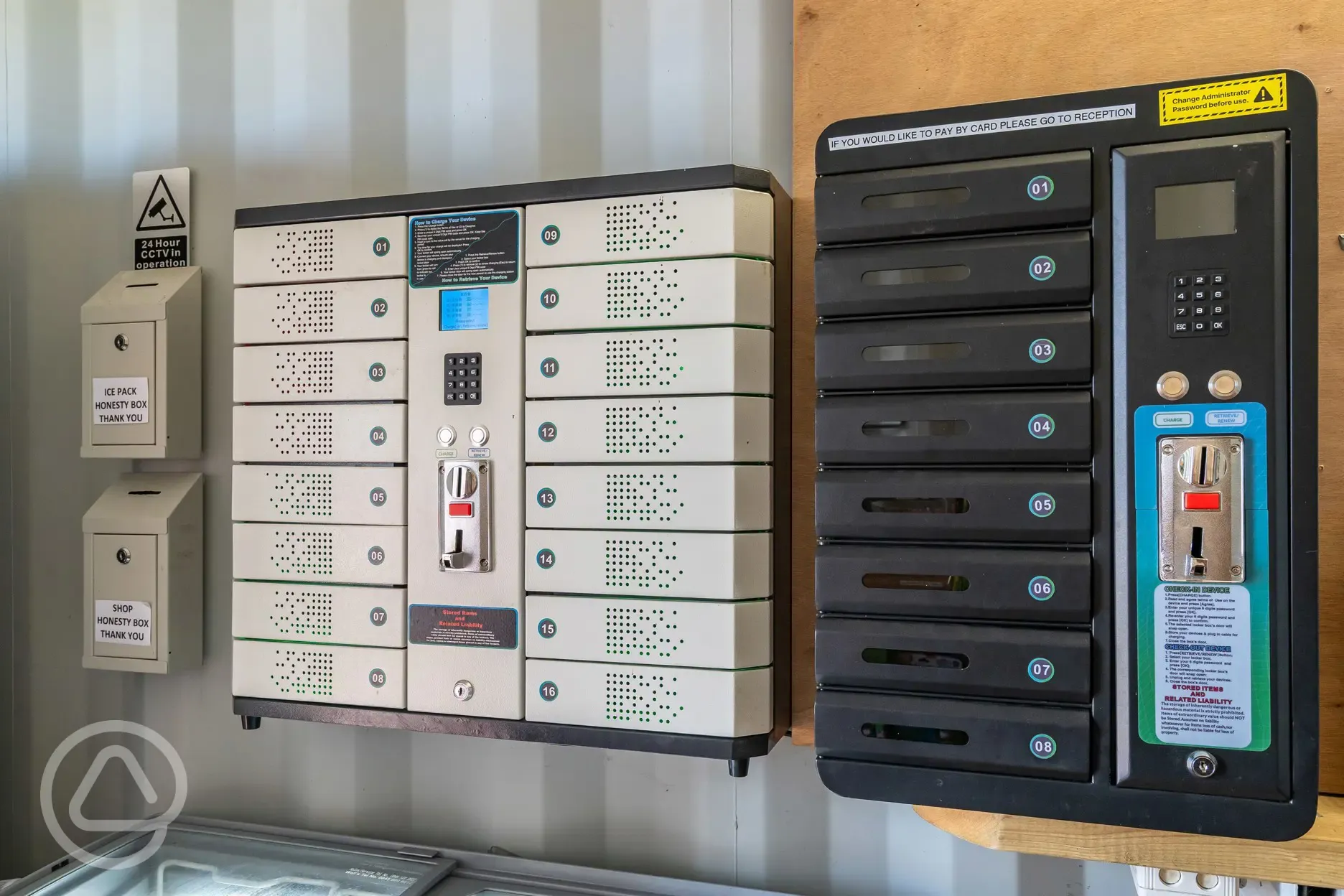 Charging lockers
