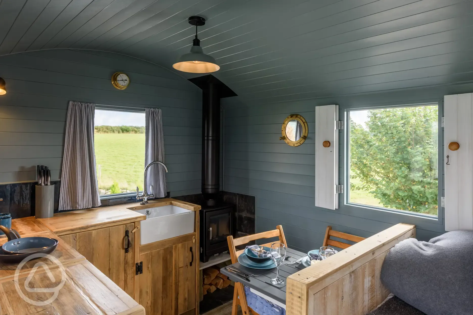 Susanna the ensuite Poacher's Hut kitchen area