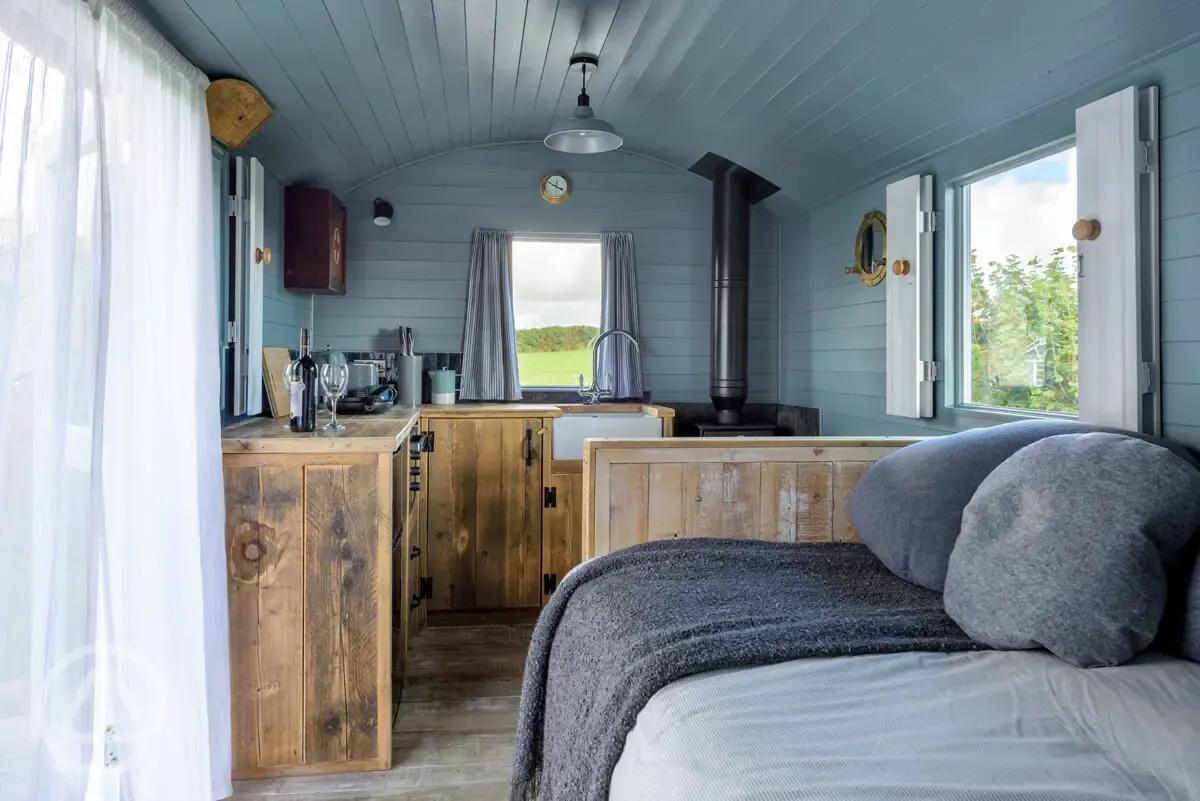 Susanna ensuite poacher's hut interior