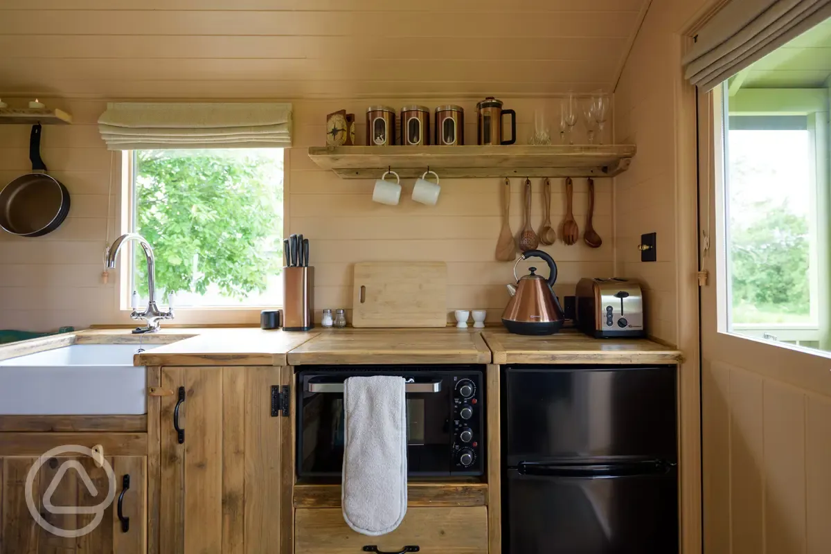 Marared ensuite gypsy hut kitchen