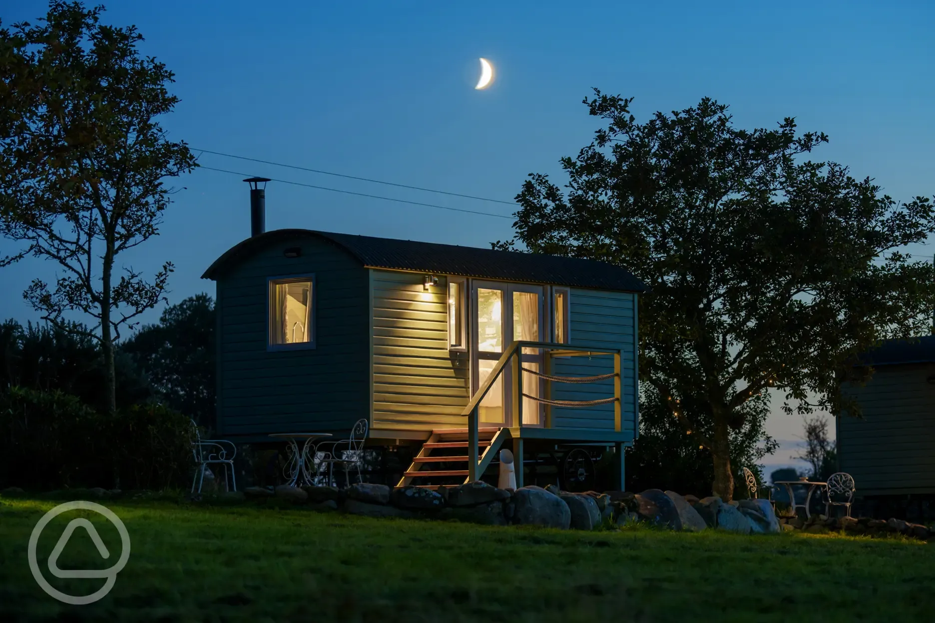 Angharad ensuite poacher's hut at night