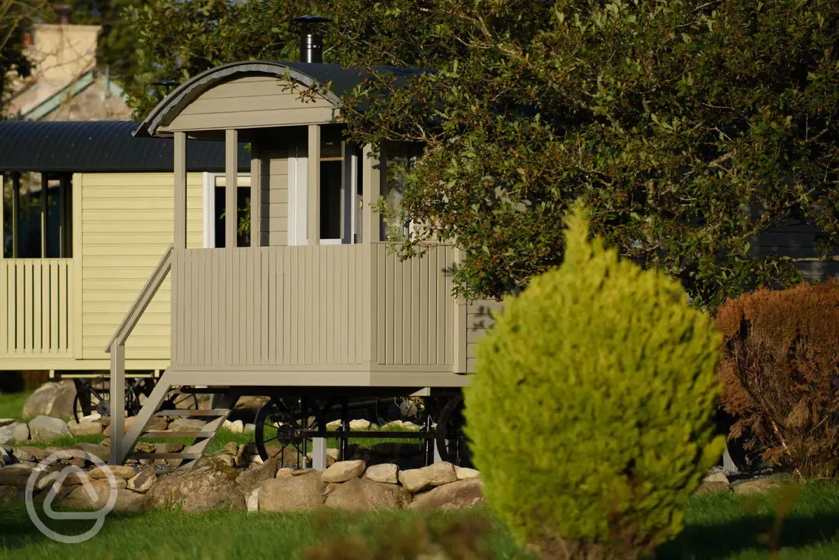 Marared ensuite gypsy hut