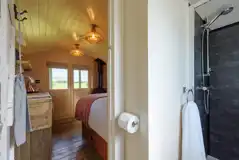 Marared ensuite gypsy hut bathroom