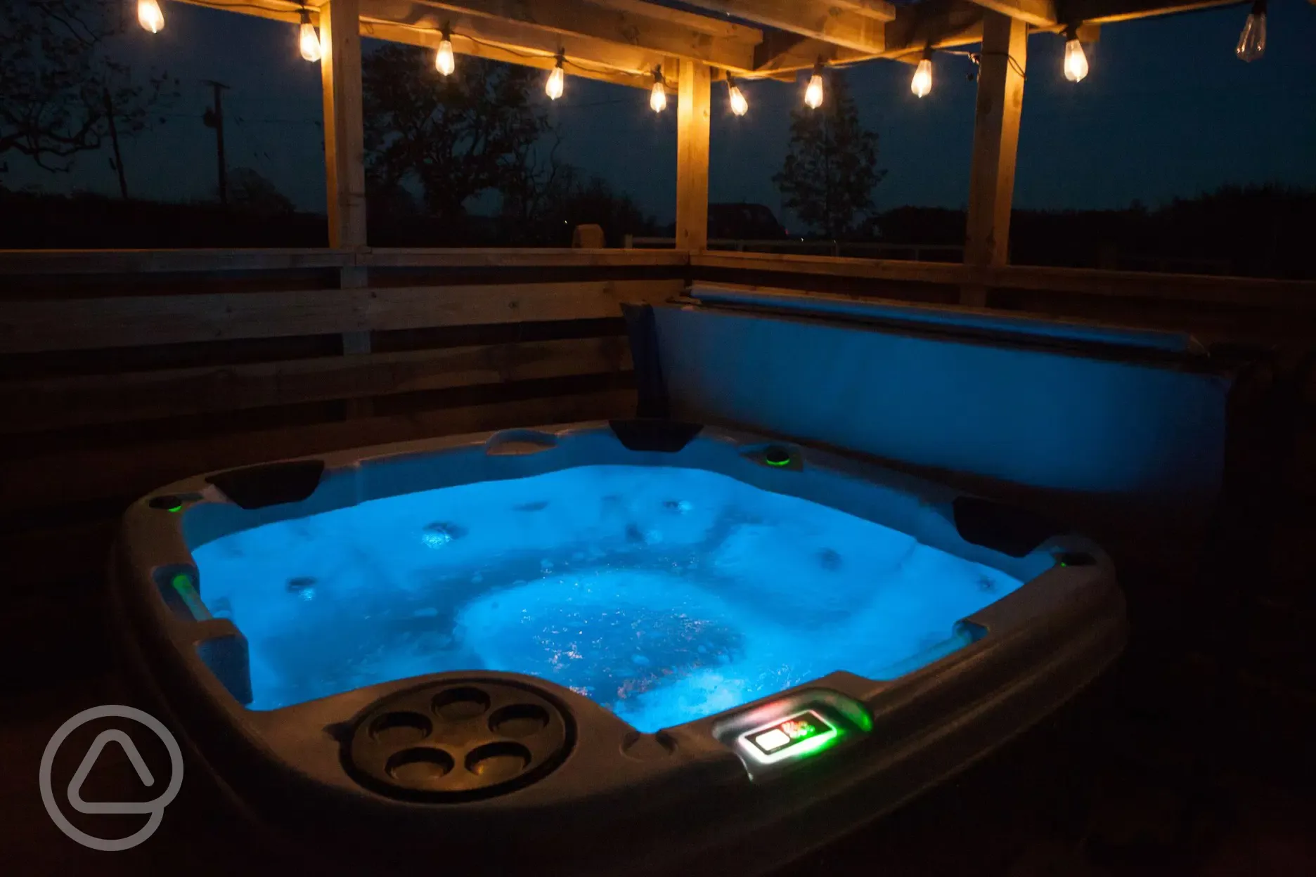 Hot tub at night 