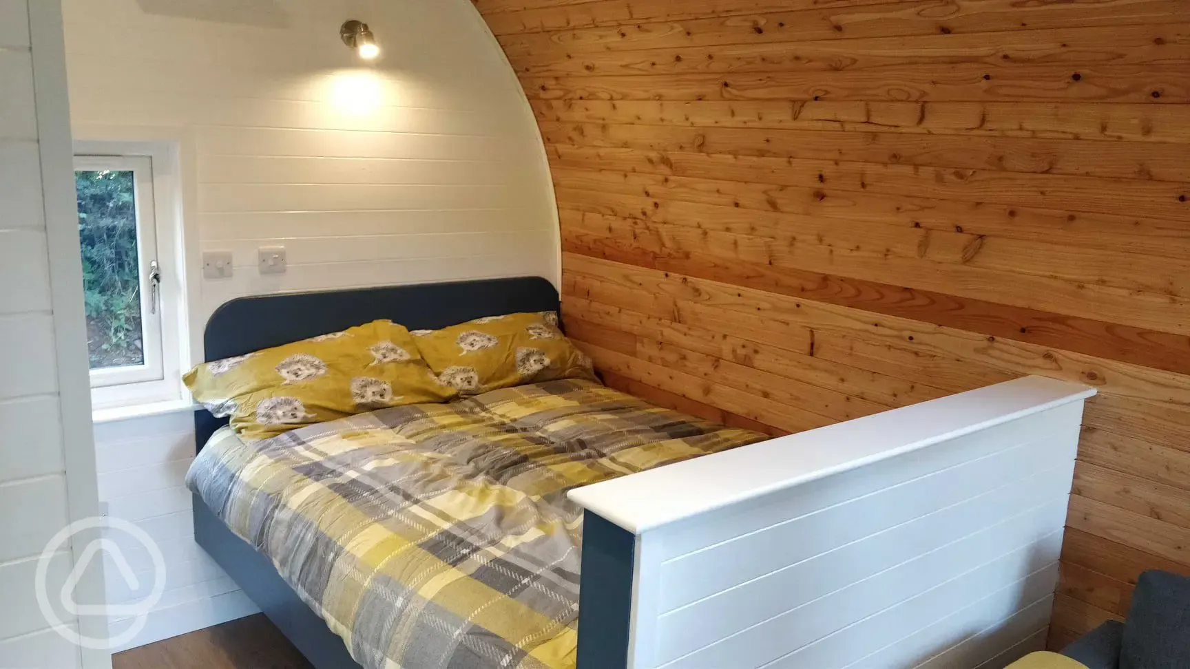 Glamping pod double bed