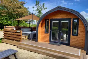 Auchenhean Pods, Lochwinnoch, Glasgow and the Clyde Valley