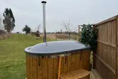 Hot tub for the Winnie cabin Hot tub for the Winnie cabin