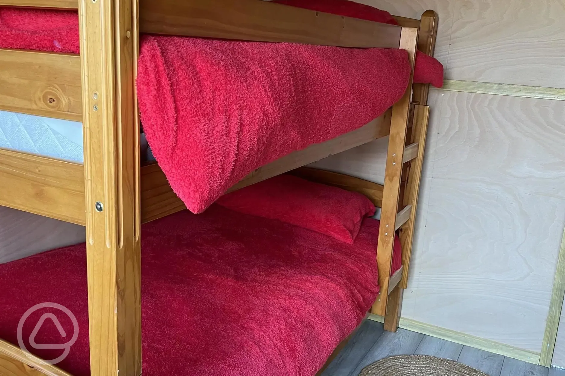 Poppy cabin bunkbeds