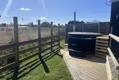 Bumble shepherd's hut (dog friendly) Bumble shepherd's hut (dog friendly)