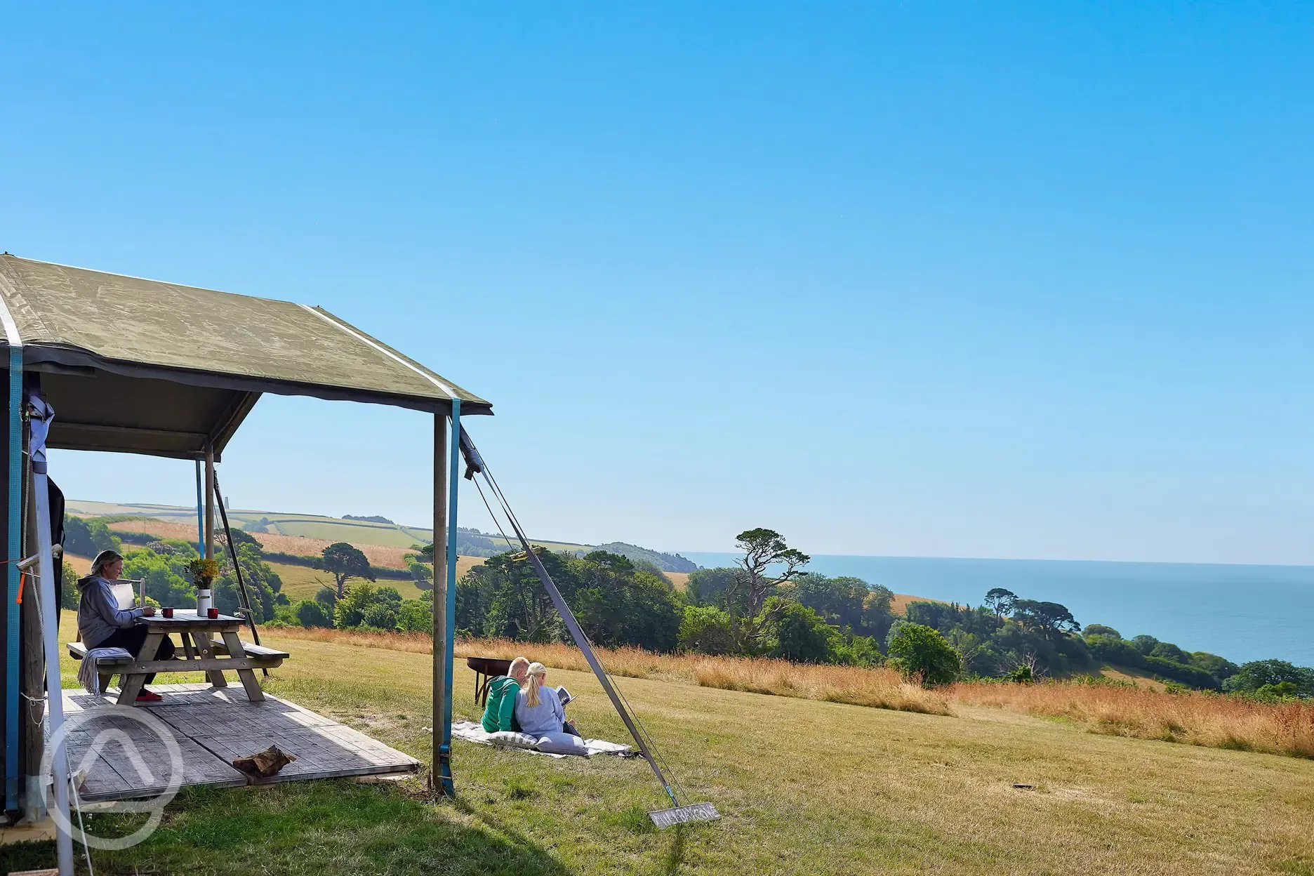 Ensuite canvas lodge view