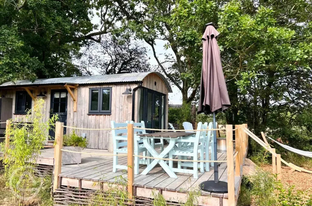 Sunrise shepherd's hut