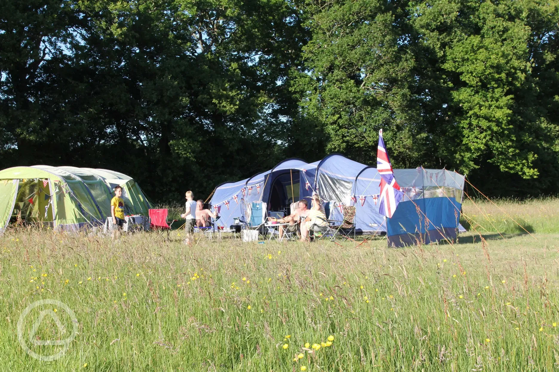 Non electric grass tent pitches